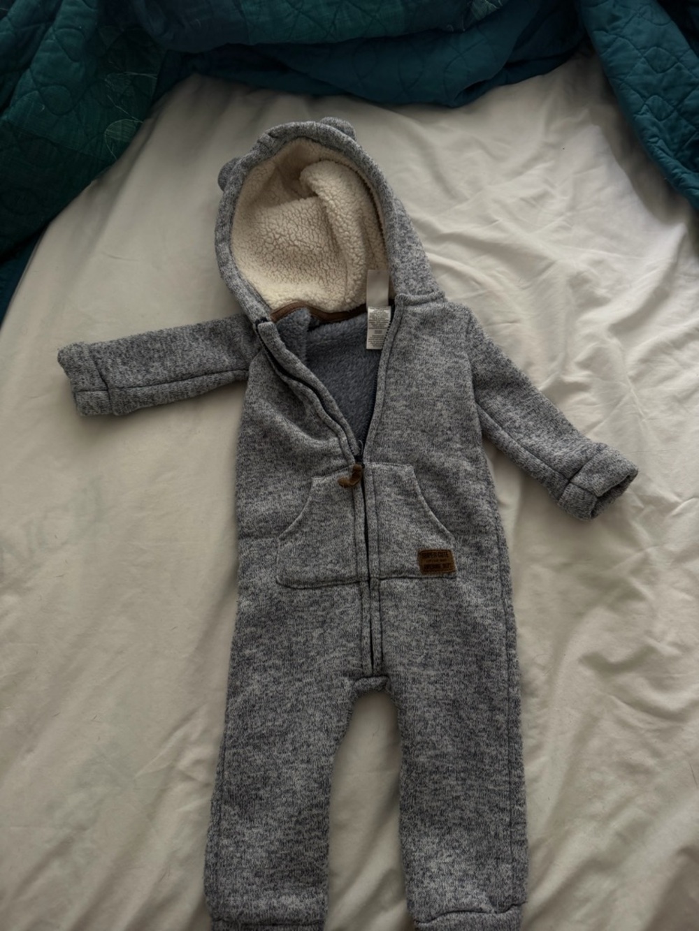 CARTERS BABY JUMPSUIT - Picture 4 of 11
